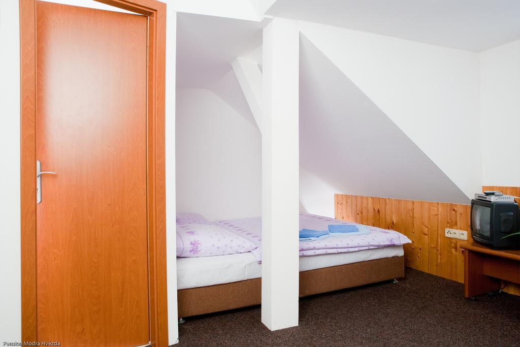 Pension Modrá Hvězda Dolni Mala Upa Quarto foto