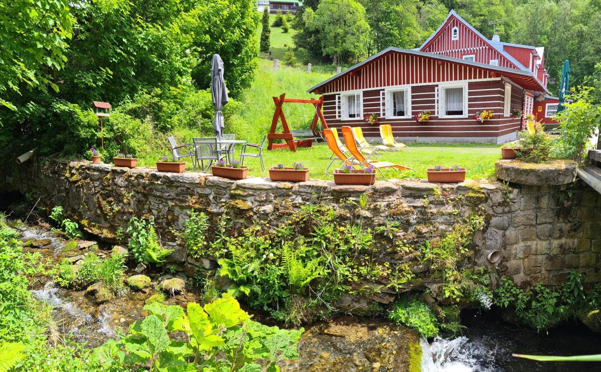 Pension Modrá Hvězda Dolni Mala Upa Exterior foto